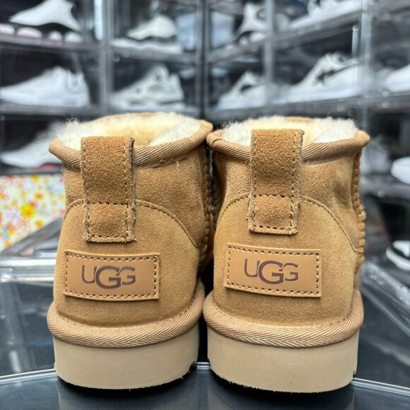 UGG Classic Ultra Mini Boots chestnut - Picture 9 of 9